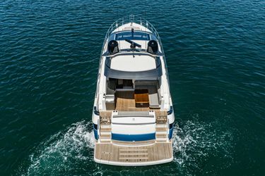 54' Riviera 2021 Yacht For Sale